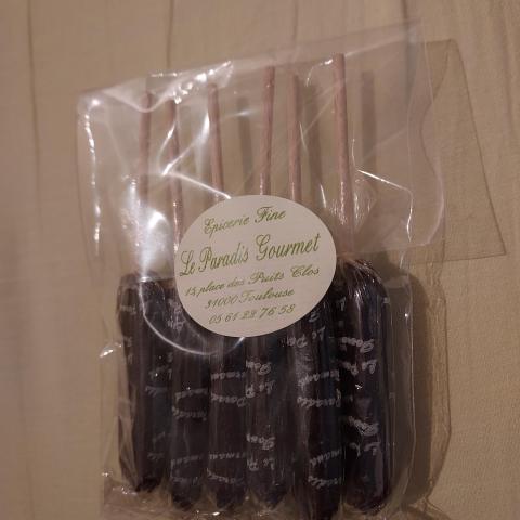 troc de  (Troc en cours) Sucettes à la violette, sur mytroc