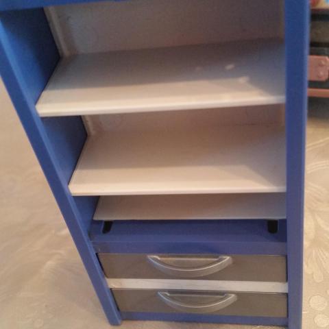 troc de  Reserve armoire playmobil bleue tiroirs qui s'ouvrent, sur mytroc