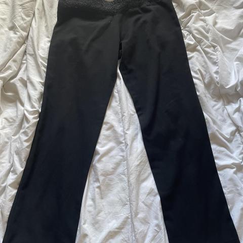 troc de  Pantalon femme 42, sur mytroc