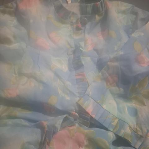 troc de  Robe de chambre taille 2, sur mytroc