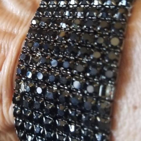 troc de  Réserve Elegant Bracelet métal noir Collection H&Co, sur mytroc