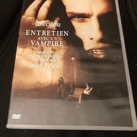 troc de  DVD Entretien avec Un Vampire (Cruise, Pitt), sur mytroc