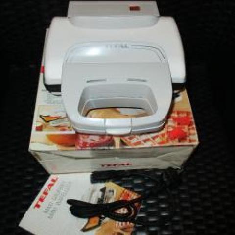 troc de  gaufrier tefal ds sa bte, sur mytroc
