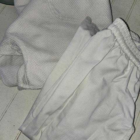 troc de  Veste et pantalon judo, sur mytroc