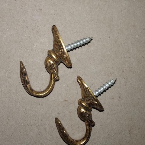 troc de  2 crochet rideau neuf sissi, sur mytroc