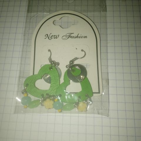 troc de  boucles d'oreilles, sur mytroc