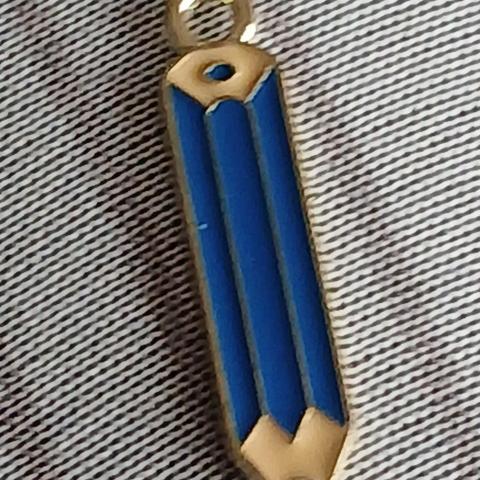 troc de  Reserver Alexa Un Pendentif, sur mytroc
