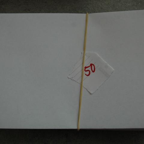 troc de  Lot 50 enveloppes blanches, sur mytroc