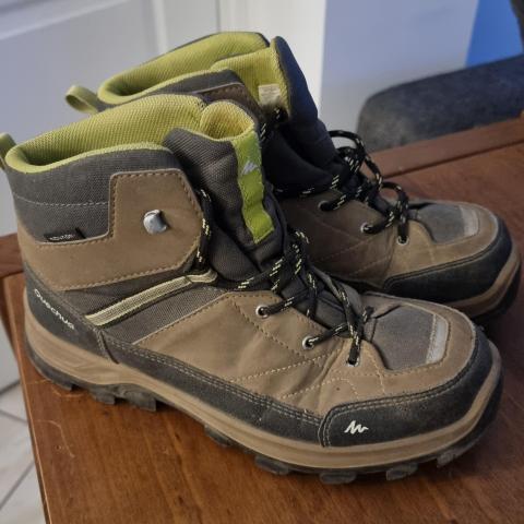 troc de  Chaussure de montagne - taille 38, sur mytroc