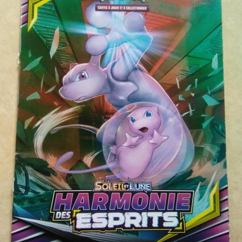 troc de  livre pokemon, très bon état, sur mytroc