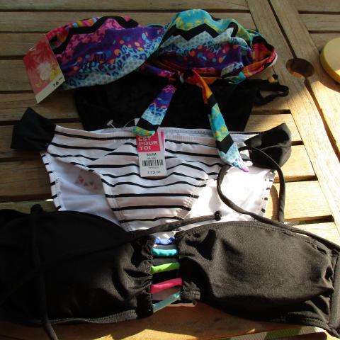 troc de  lot 2 maillots neufs T38, sur mytroc