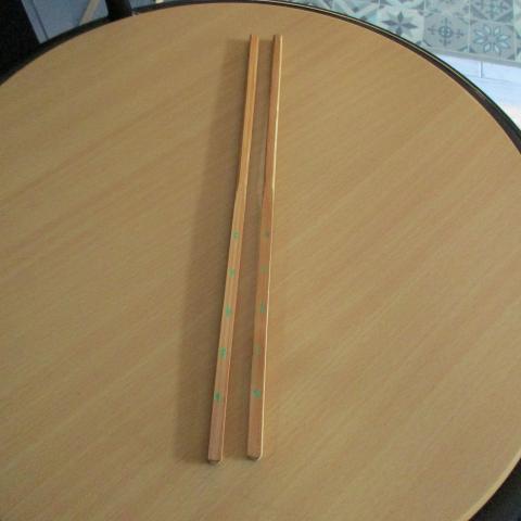 troc de  baguettes chinoises nves avc motifs, sur mytroc
