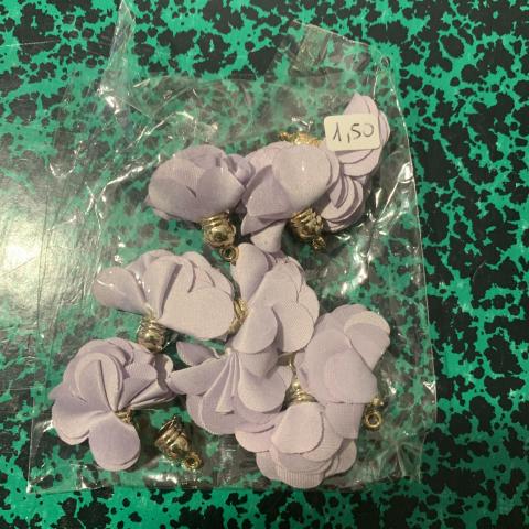 troc de  Petite fleur en tissu, sur mytroc