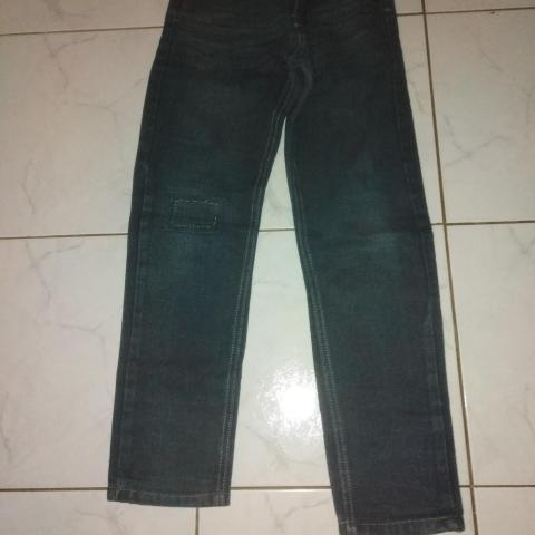 troc de  Jeans fashion garçon taille 12 ans, sur mytroc