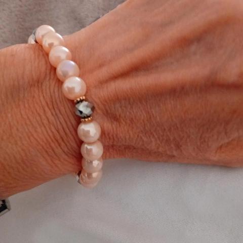 troc de  Bracelet Femme A Perles, sur mytroc