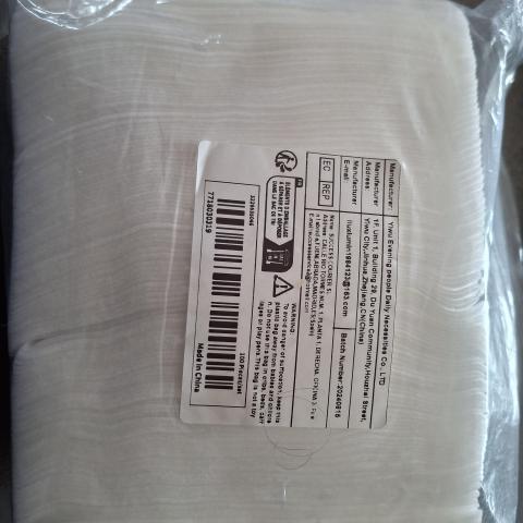 troc de  Lingettes de nettoyage, sur mytroc