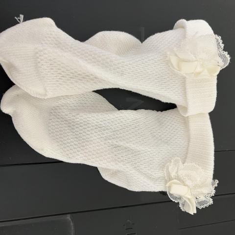 troc de  CHAUSSETTES NEUVES BEBE, sur mytroc