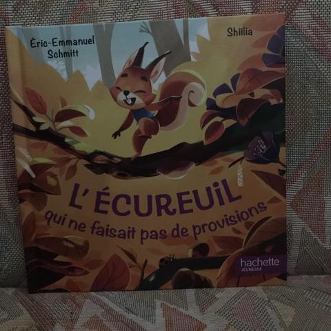 troc de  RESERVE / Livre enfant " L' écureuil...", sur mytroc