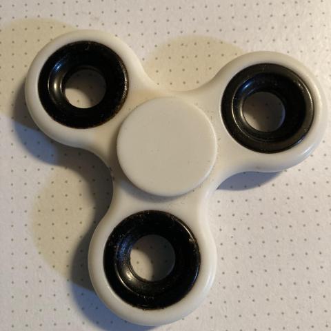 troc de  Handspinner blanc, sur mytroc
