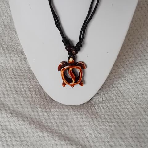 troc de  Collier Femme " Tortue ", sur mytroc
