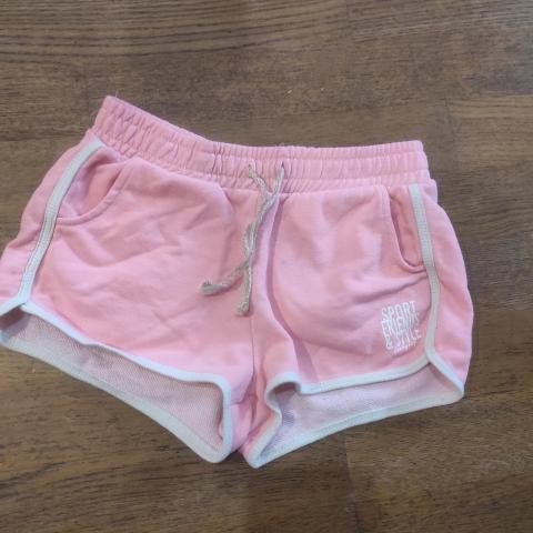 troc de  Short Kiabi 8 ans, sur mytroc