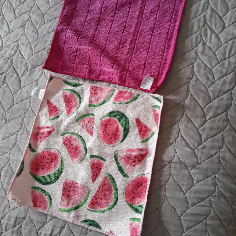 troc de  2 chiffons microfibres, sur mytroc