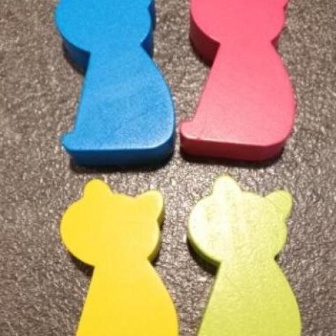 troc de  4 Pions "Chat" - 5 Noisettes, sur mytroc