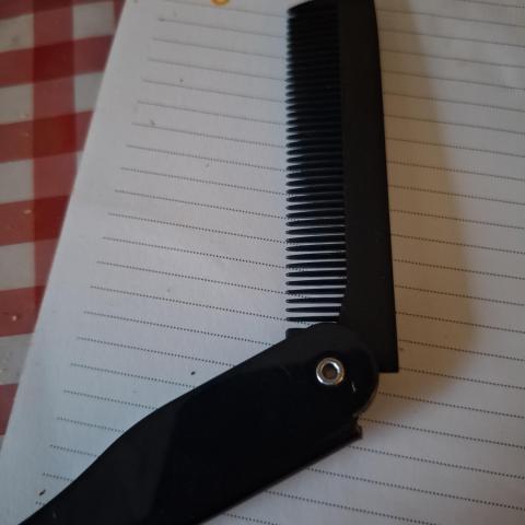 troc de  Peigne pliable, sur mytroc