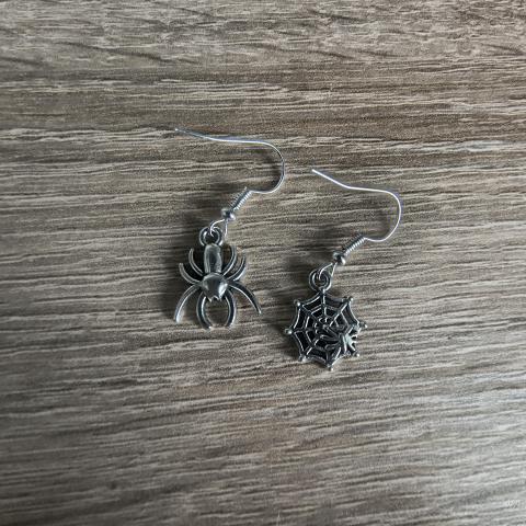 troc de  Boucles d'oreilles, sur mytroc
