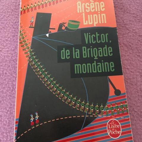 troc de  Arsène lupin - Victor de la brigade mondaine, sur mytroc