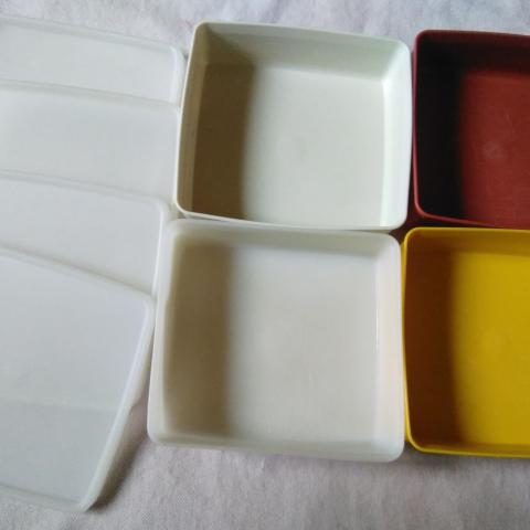 troc de  lot  boites et couvercles, tupperware, bon état, sur mytroc