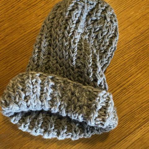 troc de  Bonnet en laine grosse maille, sur mytroc