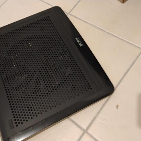 troc de  Socle Ventilateur pour PC portable, sur mytroc