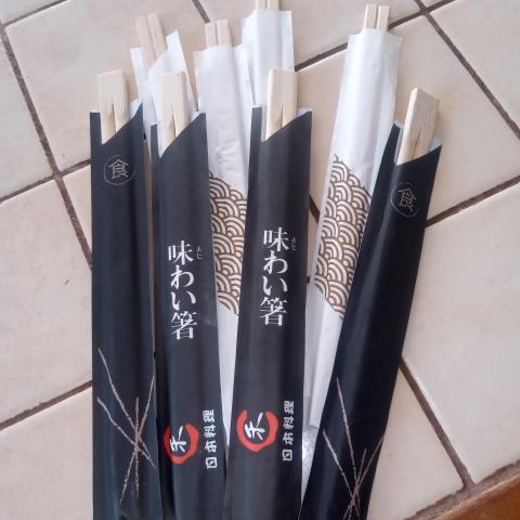 troc de  8paires de baguettes neuves et 16 autres, sur mytroc