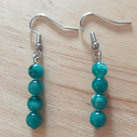 troc de  Paire de boucles d’oreilles, sur mytroc