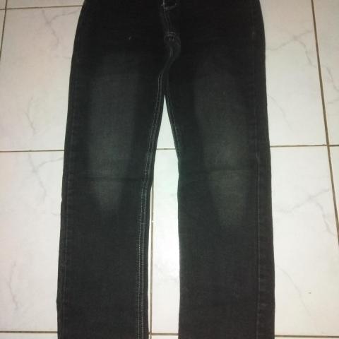 troc de  Jeans taille 12 ans, sur mytroc