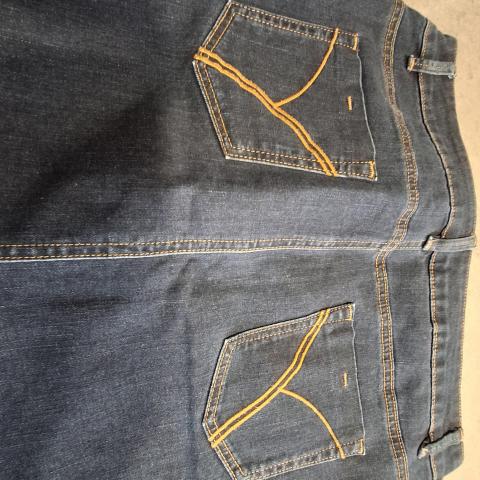 troc de  Jean femme Eldys, sur mytroc