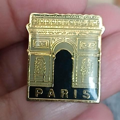 troc de  Reserver Sophie  un Pins, sur mytroc