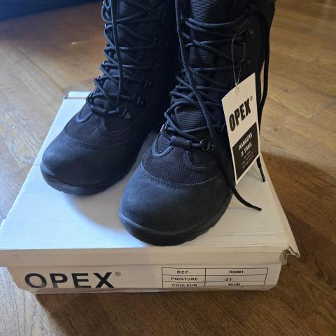 troc de  Rangers OPEX X-TRAIL noires – Taille 41, sur mytroc