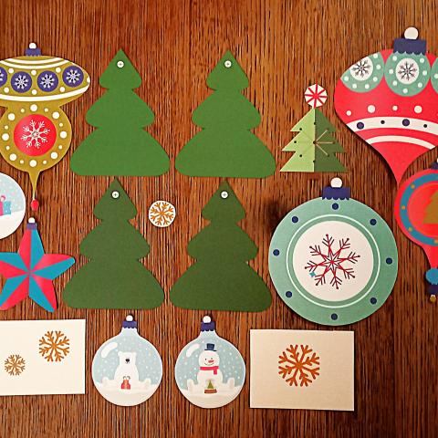 troc de  Etiquettes "Sapins et boules de Noël"., sur mytroc