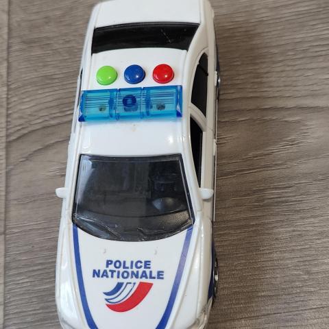 troc de  Voiture, sur mytroc