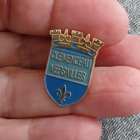 troc de  Reserver Sophie Un Pins, sur mytroc
