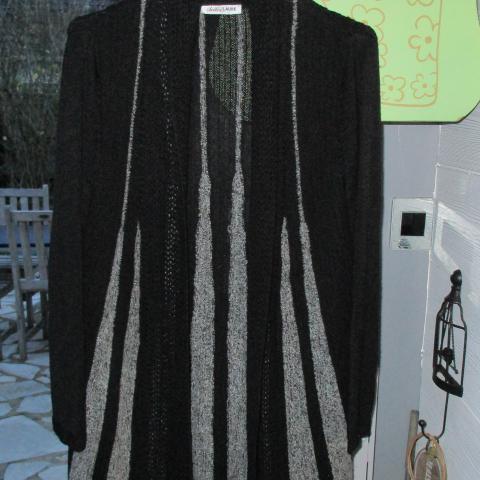 troc de  Long gilet christine laure ttbé TM/L, sur mytroc