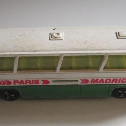 troc de  Majorette 373 NEOPLAN Autobus Londres-Paris-Madrid 1/87, sur mytroc