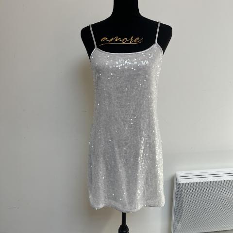 troc de  Robe à paillettes, sur mytroc