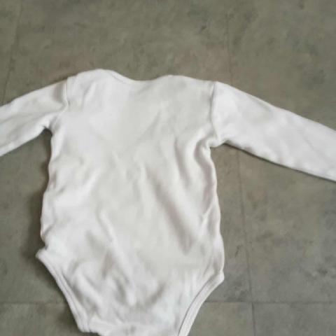 troc de  body blanc orchestra 9 mois, sur mytroc