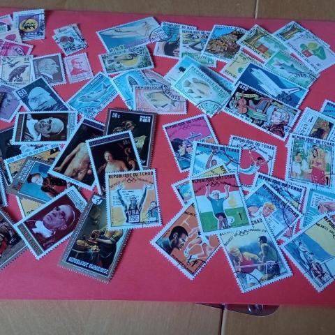 troc de  Lot 60 timbres étrangers (lot B), sur mytroc