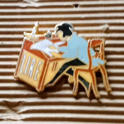 troc de  pin's ecole réserver lilas91, sur mytroc