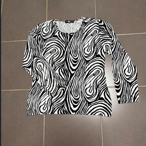 troc de  TEE-SHIRT M, sur mytroc