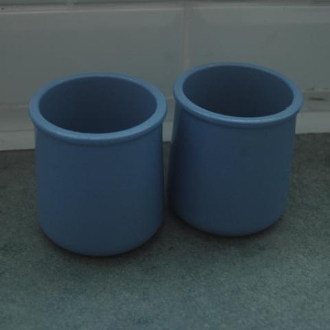 troc de  2 pots gré bleu, sur mytroc